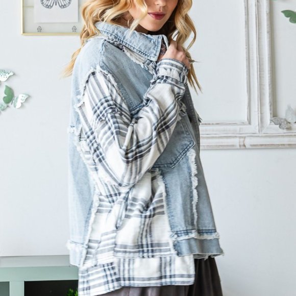 LAST ONE 😊 Oli & Hali Plaid Mixed Mineral Washed Relaxed Fit Denim Jacket - Picture 4 of 5